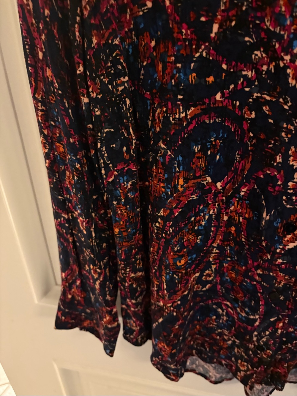 Liverpool Los Angeles Paisley Button Down Blouse - Picture 7 of 16